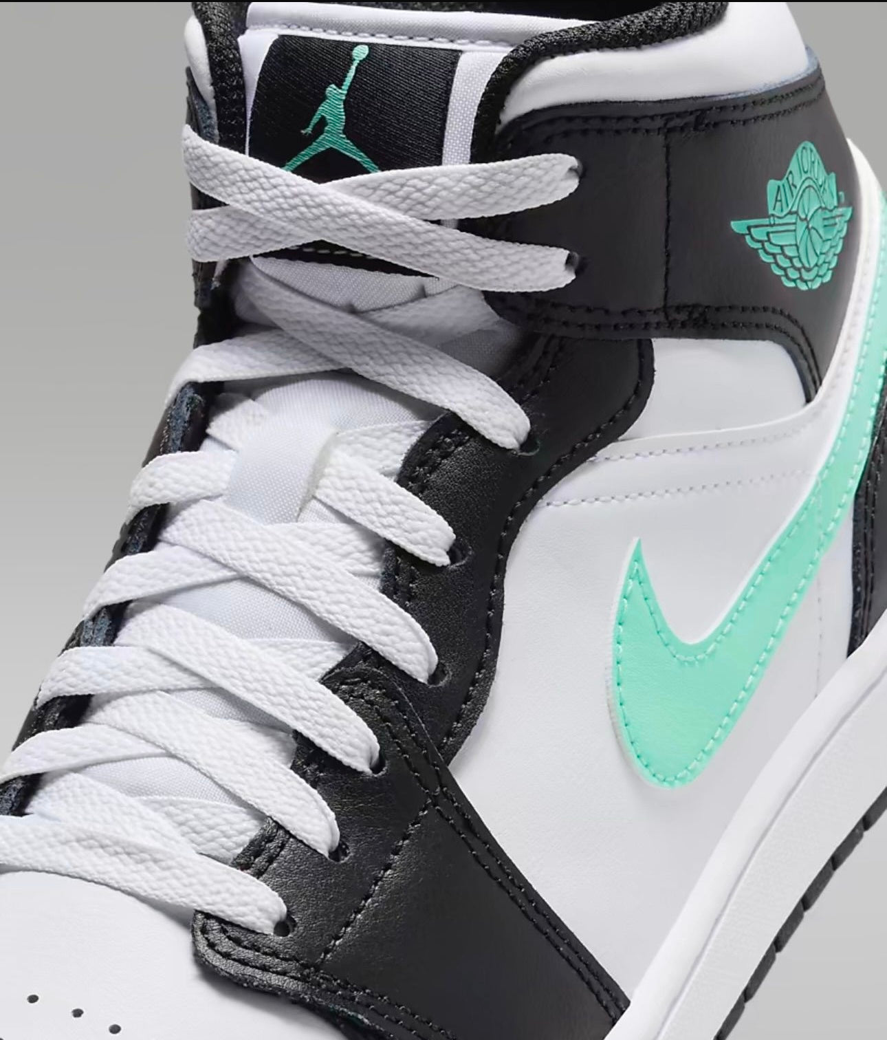 Jordan 1 mid